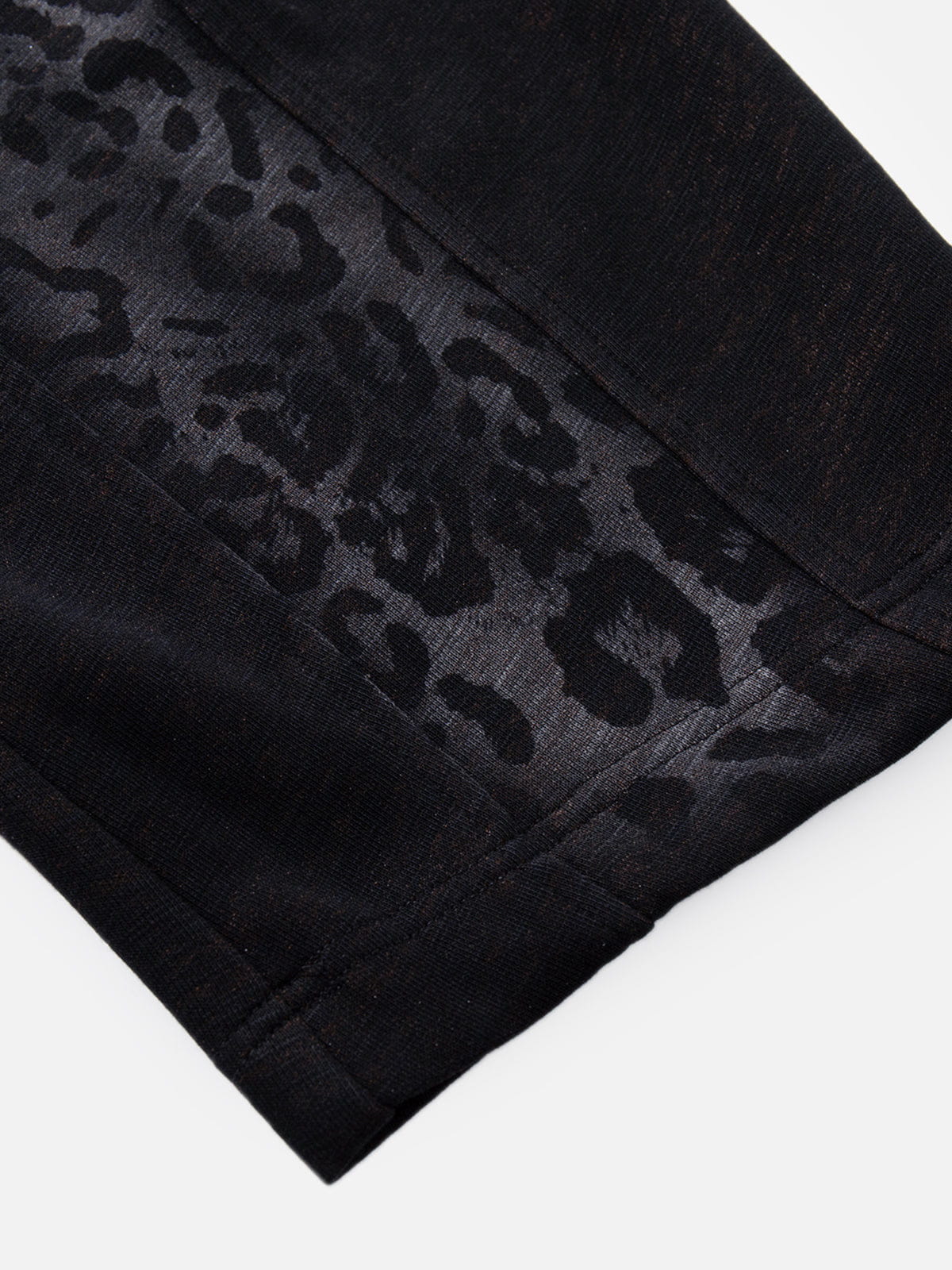 Aelfric Eden Leopard Panel Baggy Sweatpants - Image 4